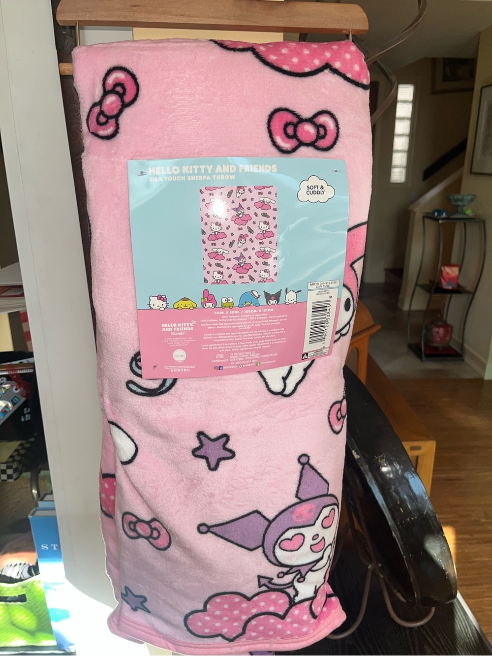 Hello Kitty + My Melody + Kuromi + Cinnamoroll Pink Throw Blanket NEW